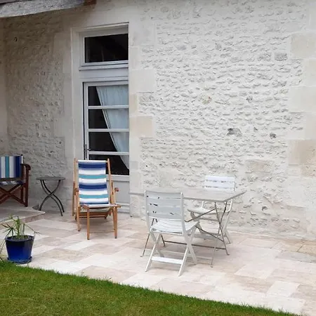 De Charme Dans Maison Charentaise Bed & Breakfast Cozes