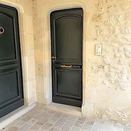 De Charme Dans Maison Charentaise ベッド・アンド・ブレックファスト Cozes